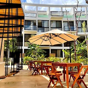https://the-waves-tulum.quintano-roohotels.com