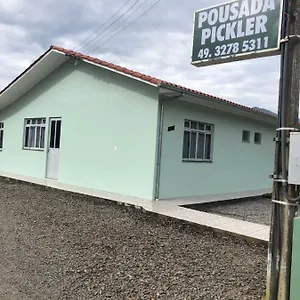 pousada-pickler.santa-catarina-brasil.com/